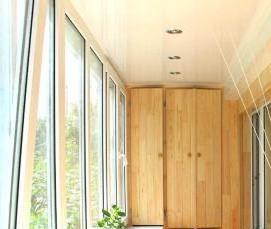 Отделка балкона деревянной вагонкой - тип 4