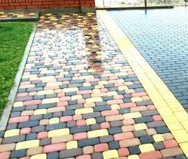 Положить тротуарную плитку на старую плитку - модель 1