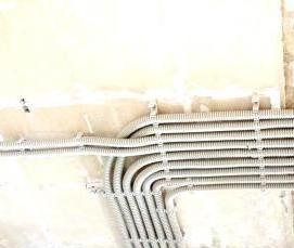 Прокладка кабеля по потолку - вариант 4