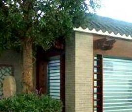 Прозрачные рольставни из монолитного поликарбоната - тип 1