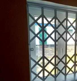 раздвижные решетки на окна гармошка - тип 2