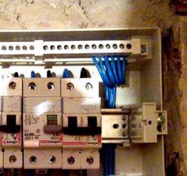 щиток электрический трехфазный - вариант 2