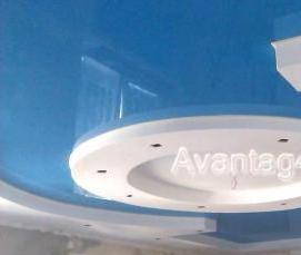 темно синий потолок натяжной - модель 4