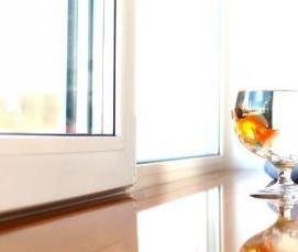 трехкамерные пластиковые окна - модель 1