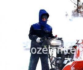 уборка снега на даче - модель 1