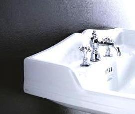 установка раковины на кронштейны - вариант 4