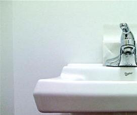 установка раковины в ванной комнате - модель 3