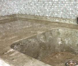 установка смесителя на мойку из искусственного камня - модель 4