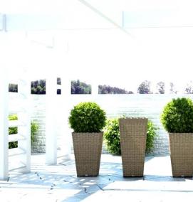 Вазоны из пластика большие - тип 1