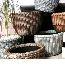 Вазоны из ротанга - модель 4