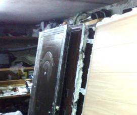 Входная дверь для загородного дома с терморазрывом - модель 2