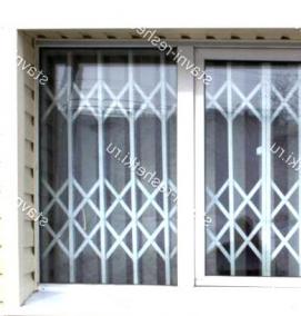 Внутренние раздвижные решетки на окна - вариант 4