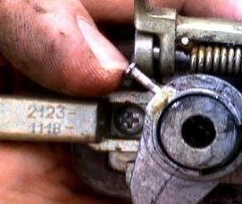 Замена личинки замка - тип 4