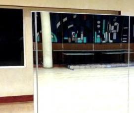 Зеркало напольное на колесиках - модель 1