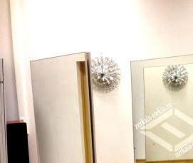 Зеркало напольное на колесиках - модель 3