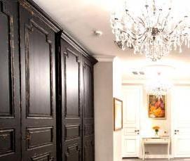 Зеркало настенное в полный рост в раме - тип 1