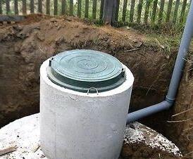 Устройство и установка канализационного септика из бетонных колец